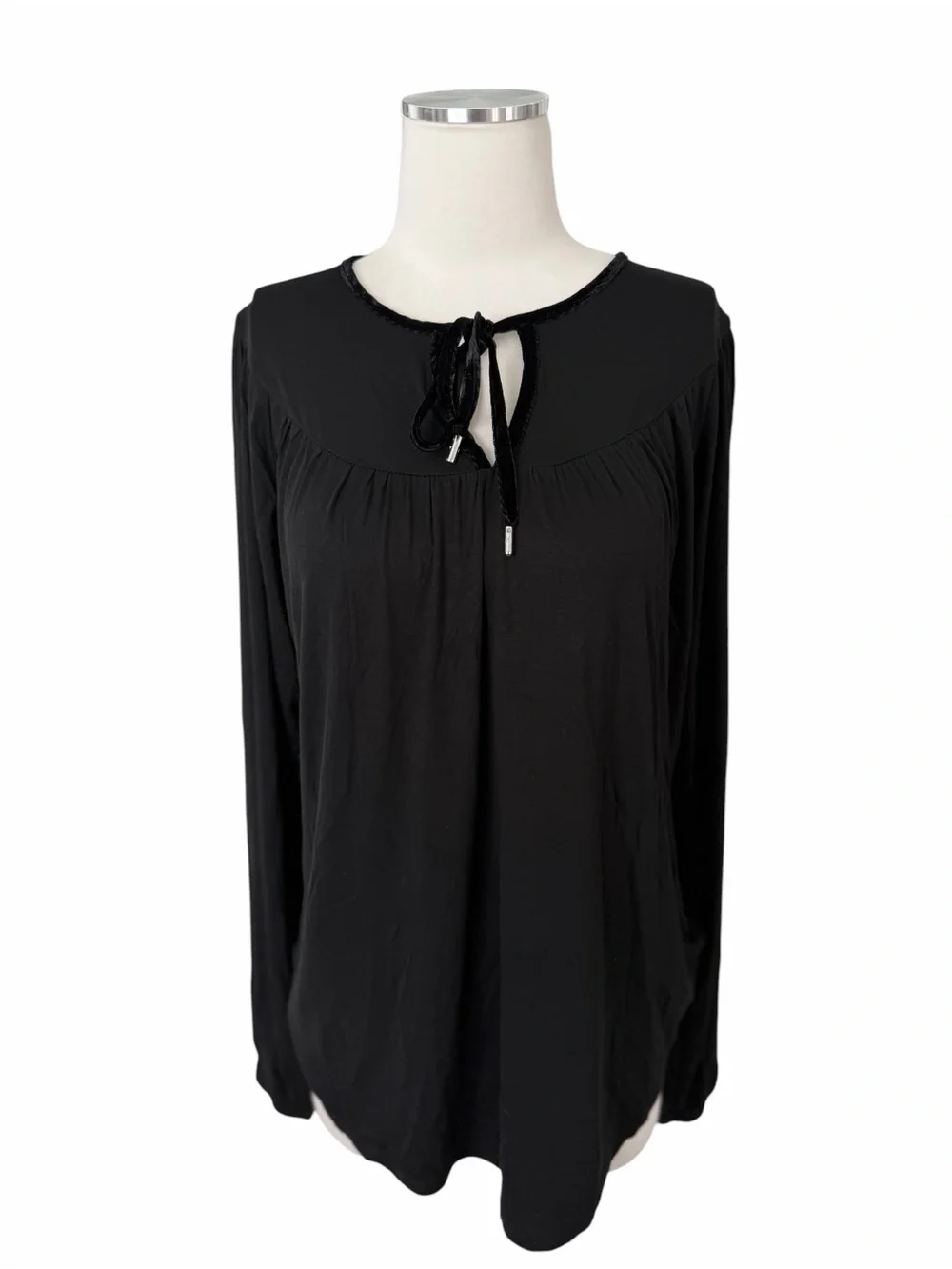 NWT ($78) Michael Kors Black Long-Sleeve Velvet Trim Tie-Neck Women’s Top Sz M